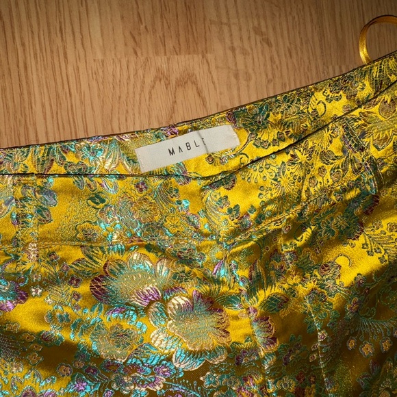Dolls Kill Mable shiny gold Asian style pants. Size Medium fit 6 maybe 8 party - Picture 2 of 5